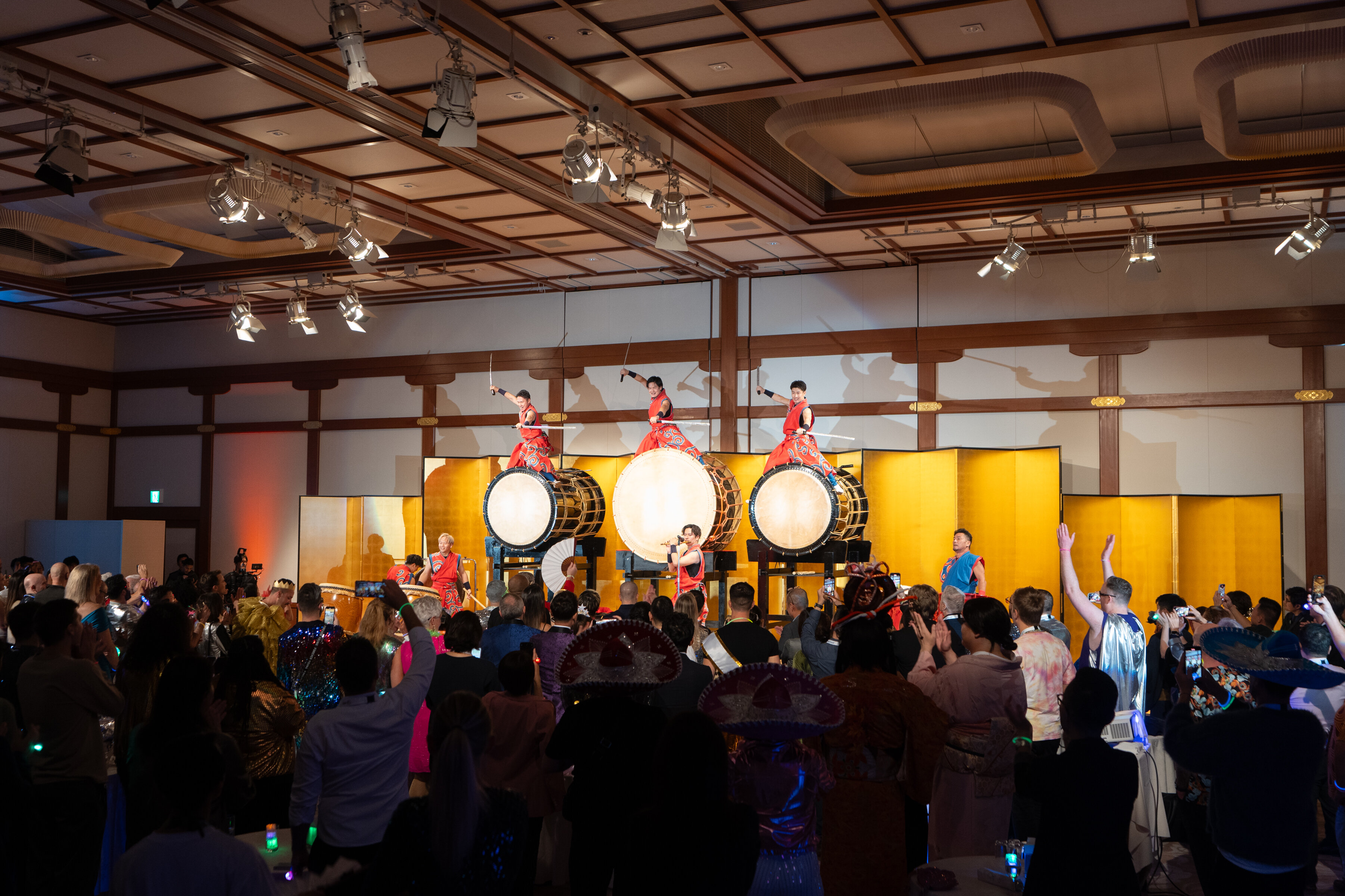 wadaiko drummers at voyage