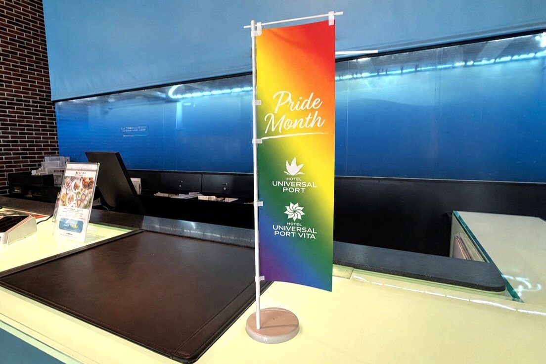 rainbowflag.jpg